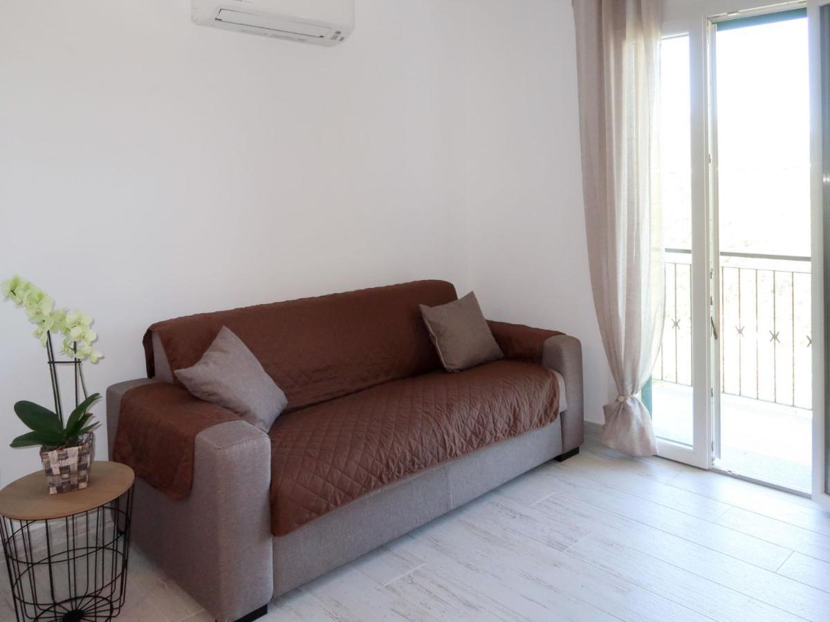 Apartment A Ca' Gialla - Aeg100 By Interhome Вілланова-д'Альбенґа Екстер'єр фото
